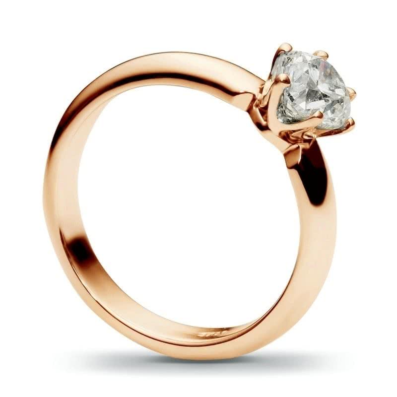 Классическое кольцо с бриллиантом 1 карат из красного золота
