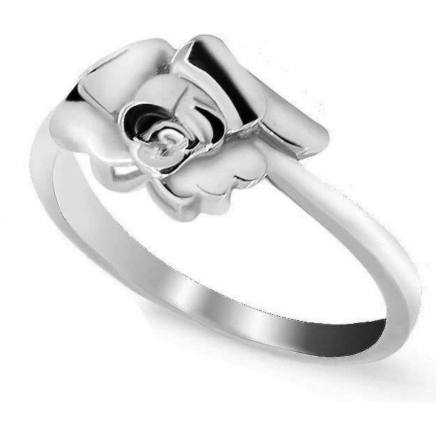 Кольцо Цветок из серебра
