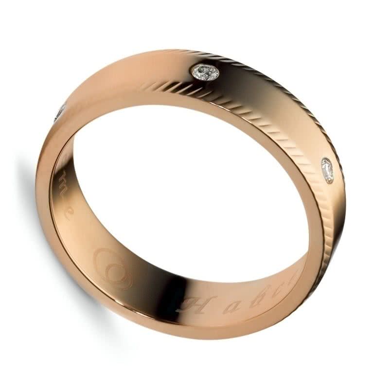 Кольцо с 6 бриллиантами из красного золота