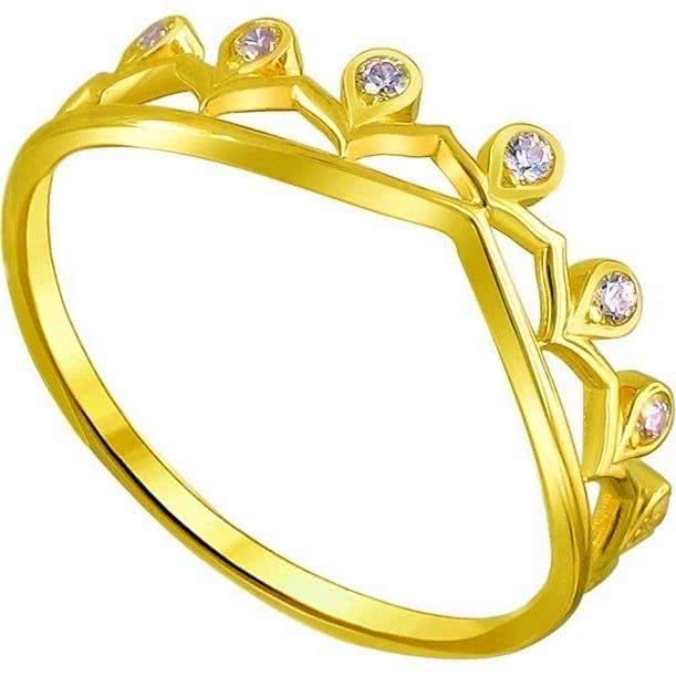 Кольцо с 7 фианитами из жёлтого золота
