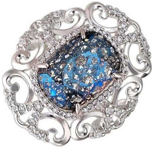Кольцо с фианитами и кристаллом swarovski из серебра